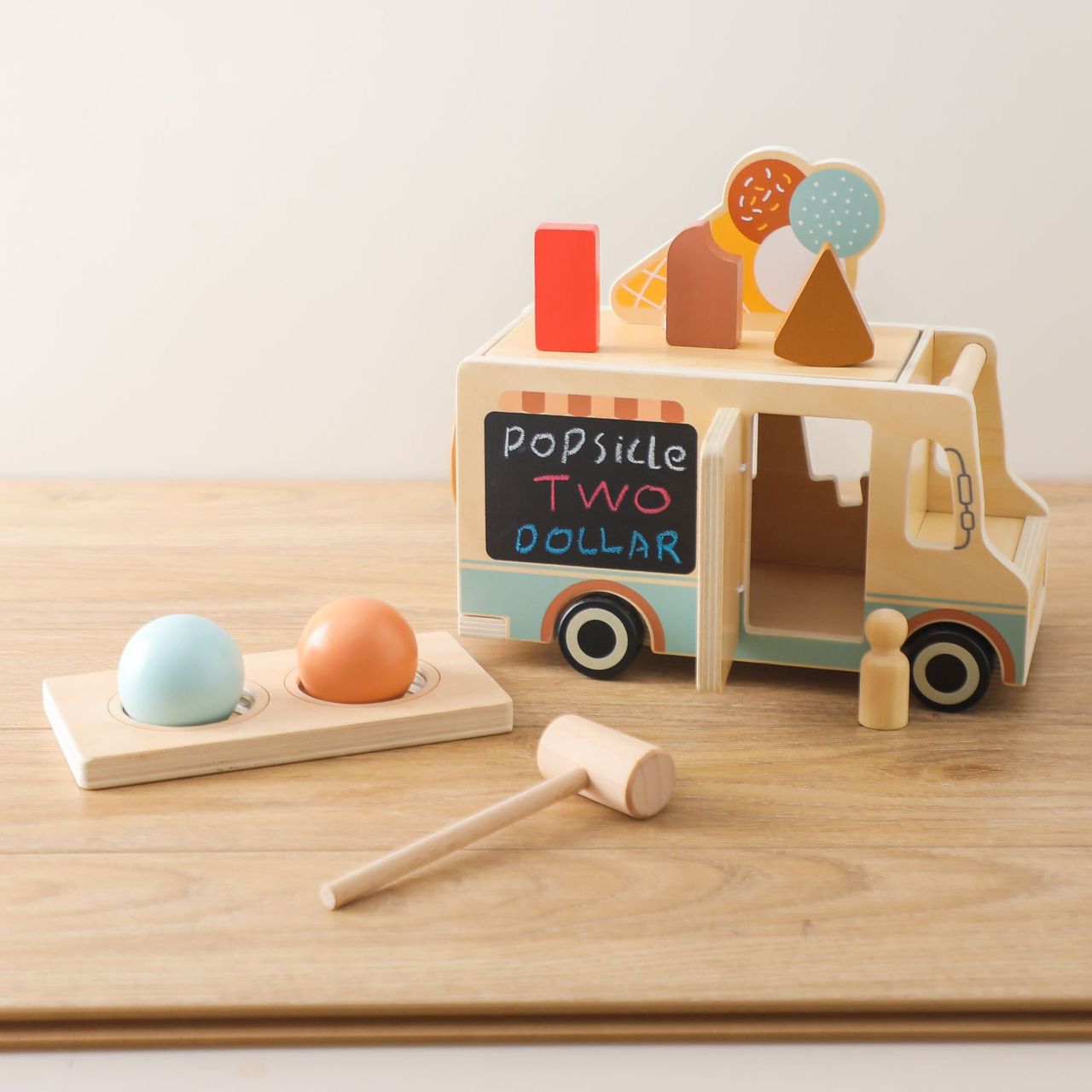 Scoop and Serve - Wooden Ice Cream Truck Set