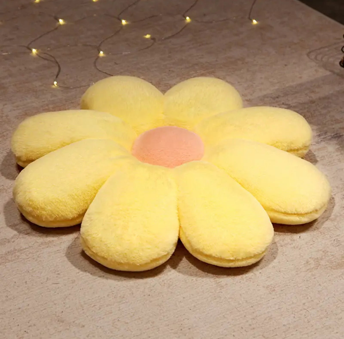 コージーデイジー - 花のクッション