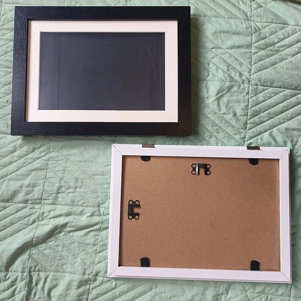 Art Capsule Frame - A4 Artwork Storage and Frame